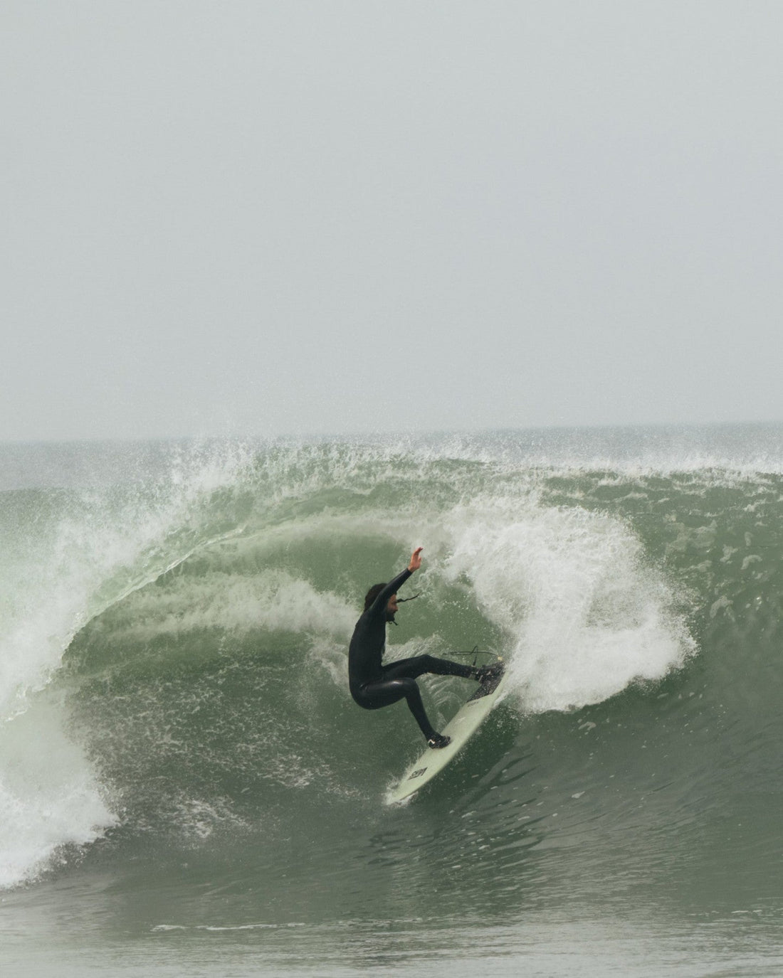 Adrien Toyon and Numb collaboration - Deflow Surf