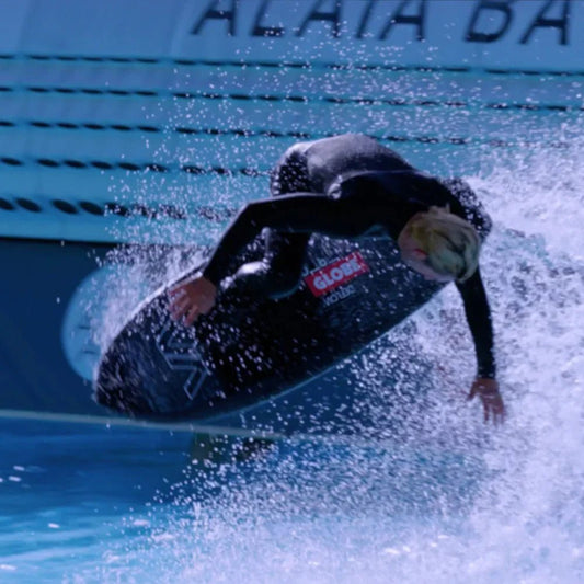 Piscine - A Deflow surf film- Full Edit - Deflow Surf