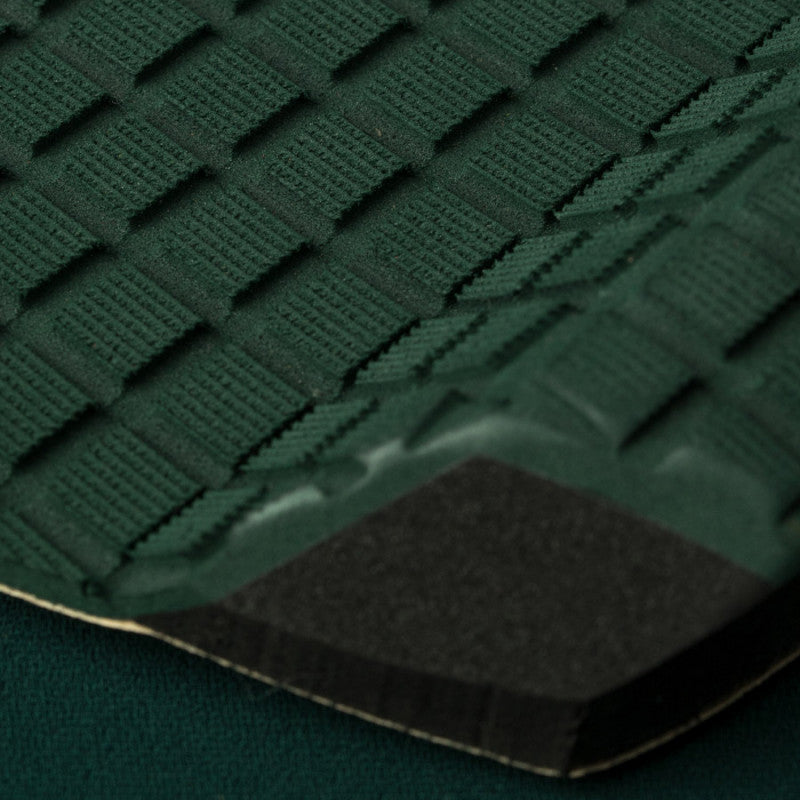 Deflow 2 piece tail pad - green