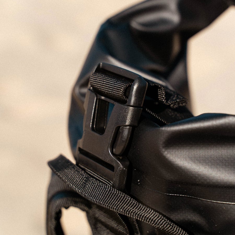 Deflow Pro - Tech waterproof bag - Deflow Surf